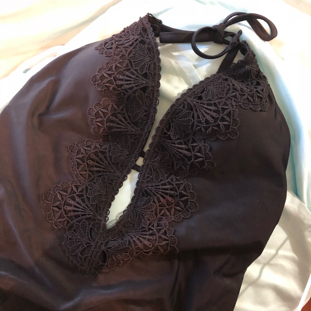 Hollister one piece bathing suit